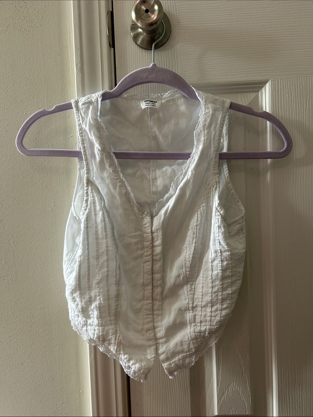 Lightweight White Sleeveless V-Neck Women's Top